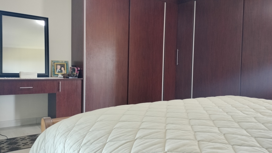 3 Bedroom Property for Sale in Grootbrakhoogte Western Cape